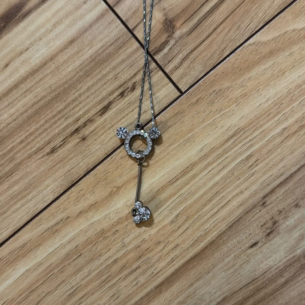 Necklace - Picture 1 of 1